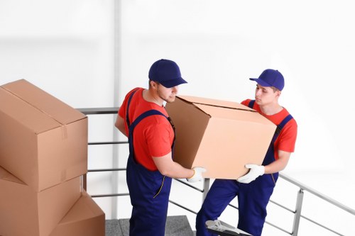 Local removals service in Woking for homes and flats